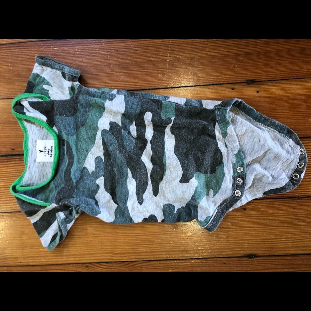 J Crew Baby Camo onesie, 3-6 m